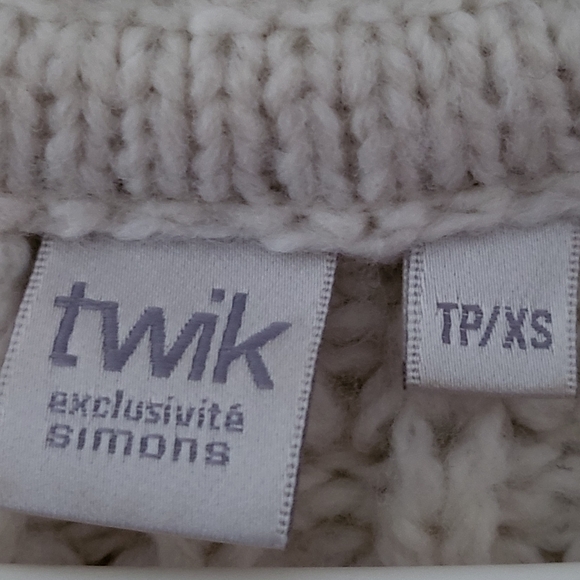 Twik Cream-Colored Knit Sweater - Picture 4 of 4
